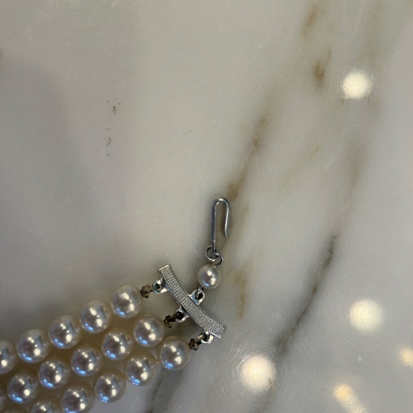 Vintage 3 strand costume pearl necklace - Picture 3 of 4